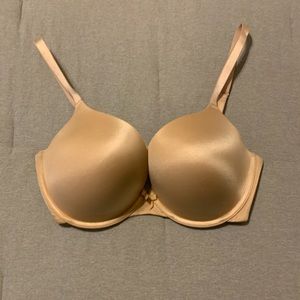 Aerie Brooke nude 34DDD